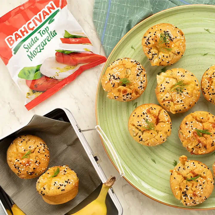 Mozzarella Muffins on Wheels